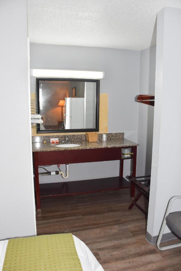 סנטי Lake Marion Inn מראה חיצוני תמונה